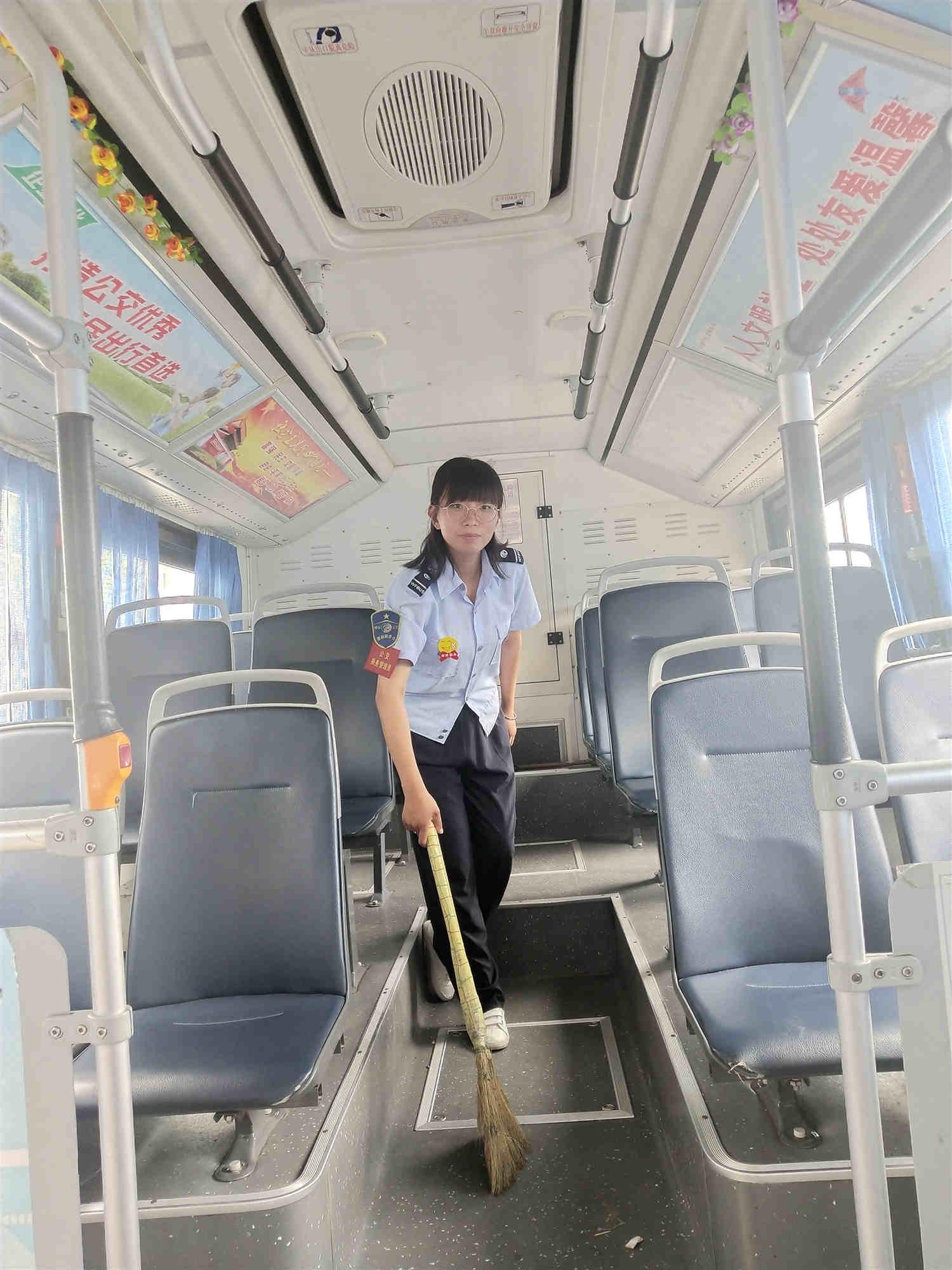 鲁先生最新版本的自然之旅，寻找内心平和与自然的亲密接触