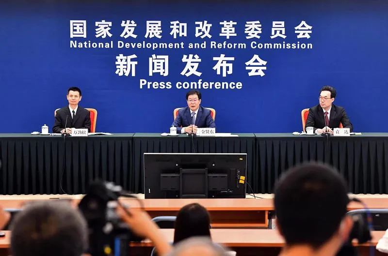 平顶山最新新闻，学习变革浪潮中的自信与成就感之源